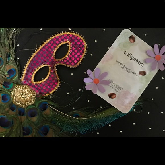 5 Different Facial Masks packaged together for you - Picture 5 of 7